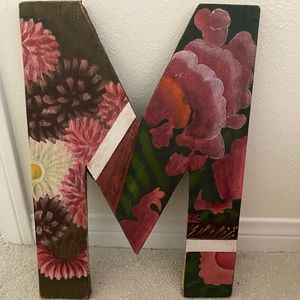 COPY - Anthropologie letter “M” sign